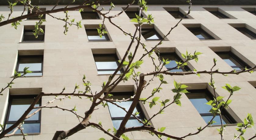 Hotel Hesperia Zaragoza Centro Exterior foto